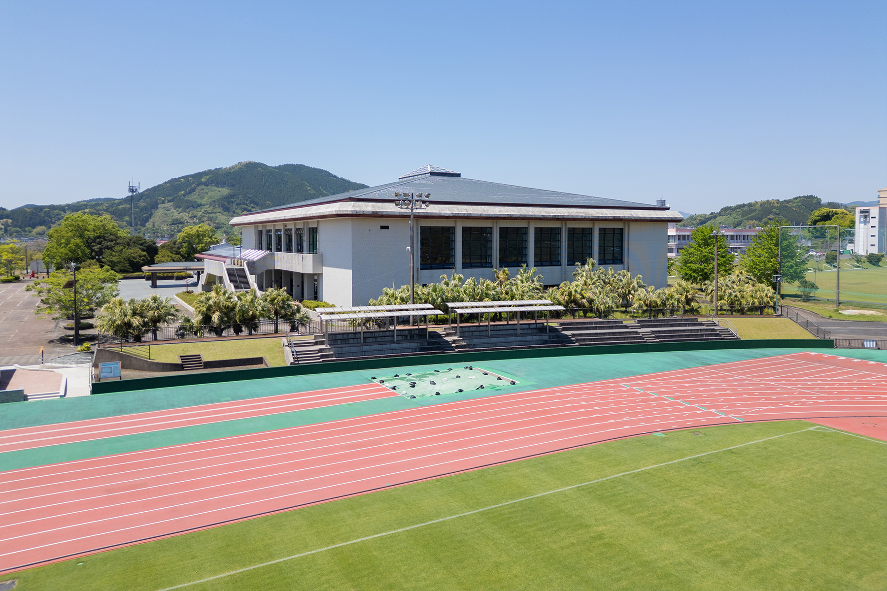 日南総合運動公園　陸上競技場